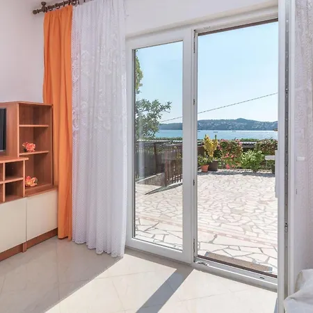 Vin Trogir